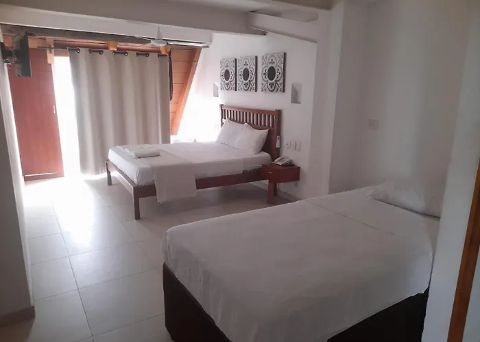 Casa Ebano 967